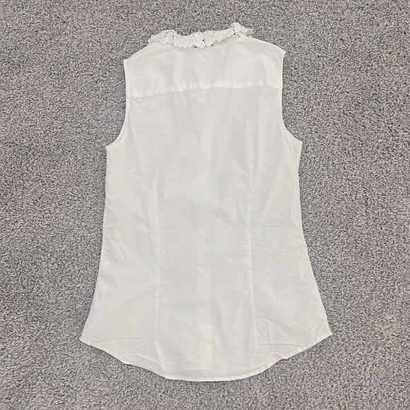 Banana Republic Factory Sleeveless Lace Collar Button Down Shirt Top - Size 4 - Picture 5 of 5